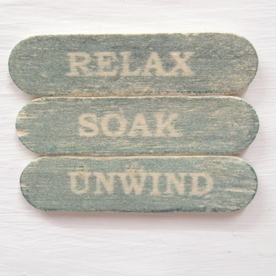 Dolls House Bathroom Sign Miniature Relax Soak Unwind Distressed Blue Wood 1:12th Scale