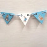 Dolls House Nursery Bunting Peter Rabbit 8 Miniature Blue & White Flags 1:12 Scale