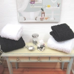 Dolls House Towels 4 Black a..