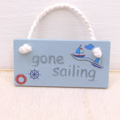 Dolls House Beach Sign gone sailing Hanging Notice 1:12th Scale Miniature Accessories