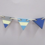 Dolls House Bunting Miniature Seaside Beach House Hut 10 Wood Flags 1:12 Scale