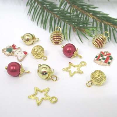 Dolls House Christmas Tree Decorations Red Gold Miniature Baubles and Trinkets 1:12th Scale