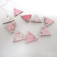 Dolls House Bunting 9 Pink Flags Nursery or Girls Bedroom Miniature Decor 1:12 Scale