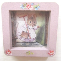 Dolls House Nursery Picture Hunca Munca Peter Rabbit Pink Frame 1:12 Scale