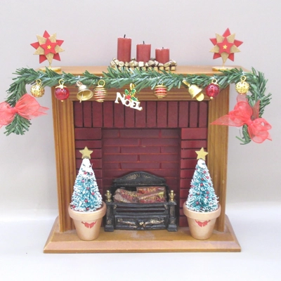 Dolls House Christmas Garland Noel Miniature Fireplace Decoration 1:12 Scale