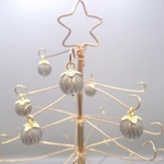 Dolls House Christmas Tree Decorations 6 Gold Colour Miniature Frosted Glass Baubles 1:12th Scale