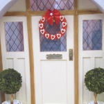 Dolls House Hearts Wreath Miniature Door Decoration 1:12th Scale