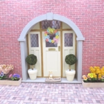 Dolls House Wreath Miniature Door Decoration Flowers and Bows 1:12th Scale