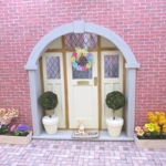Dolls House Door Wreath 1:12th Scale Miniature Decoration