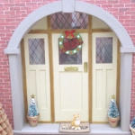 Dolls House Wreath Merry Christmas with Tiny Snowflakes and Stars 1:12 Scale Miniature Door Decor