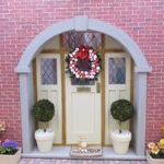 Dolls House Wreath Hearts and Roses Miniature Door Decoration 1:12th Scale