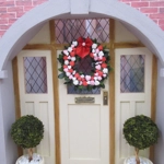 Dolls House Wreath Hearts and Roses Miniature Door Decoration 1:12th Scale
