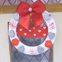 Dolls House Wreath Hearts and Roses Miniature Door Decor 1:12 Scale