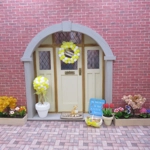 Dolls House Wreath Happy Easter Yellow and White PomPom Miniature Decoration 1:12th Scale