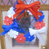 Dolls House Wreath Red White Blue Flowers and Bows 4th July Miniature Door Decoration 1:12 Scale