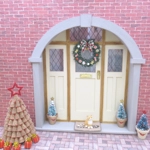 Dolls House Christmas Wreath Candy Cane Miniature Door Decoration 1:12 Scale