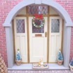 Dolls House Christmas Wreath with Tiny Candy Cane Embellishments Miniature Decoration 1:12 Scale