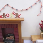 Dolls House Christmas Garland Red Silver 1:12th Scale Xmas Decoration