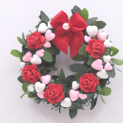 Dolls House Wreath Hearts and Roses Miniature Door Decoration 1:12th Scale