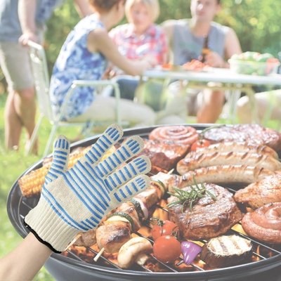 The Hot Handler - Oven / bbq glove. The Hot Handler - Oven / bbq glove.