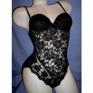 Čipkasti body s košaricama ( 139 kn )