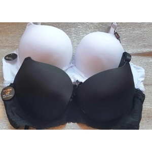 AKCIJA 19,90 € Set od 2 push up grudnjaka s ogroooomnim pu..