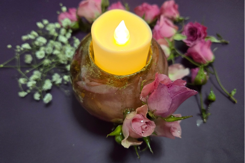 CANDLE HOLDER *** GOLDEN DREAMS COLLECTION 