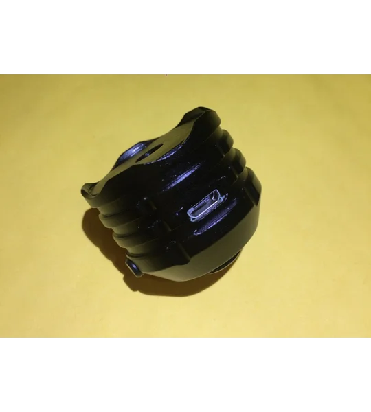 Auto spinning star effects adapter