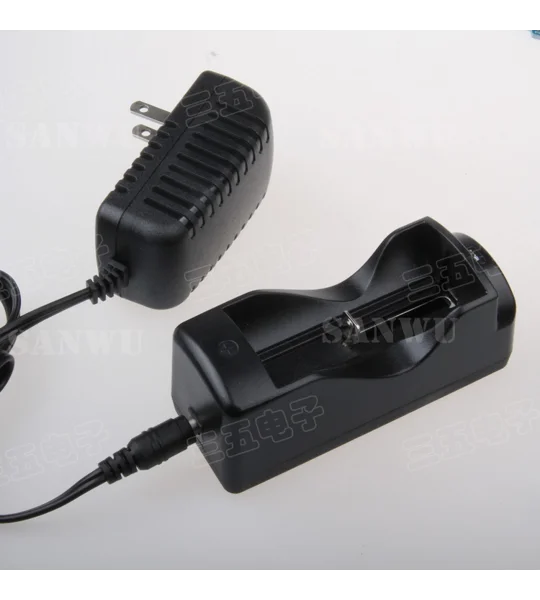 Dual Channels Li-ion battery charger for 26650/18650/14500/16340/18350/10440