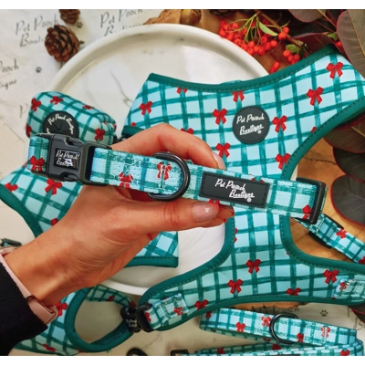 Festive Plaid Christmas Dog Collar