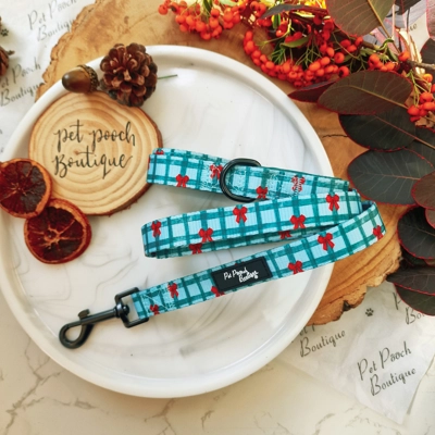 Festive Plaid Christmas Dog Lead - Reversible