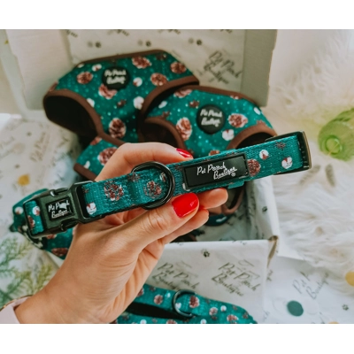 Forest Fir Cone Dog Collar