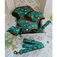 Forest Fir Cone Poo Bag Holder