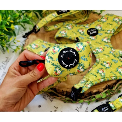 Zesty Butter Meadows Floral Poo Bag Holder Zesty Butter Meadows Floral Poo Bag Holder