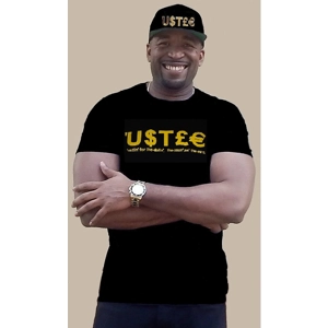 'U$TLE graphic t-shirt