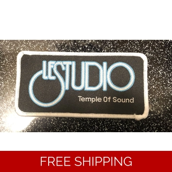 Le Studio Patches W & B..