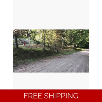 Le Studio Poster Front Yard ..