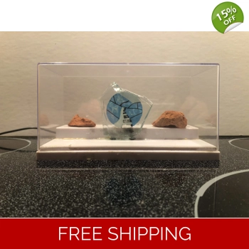 Piece of Glass Le ..