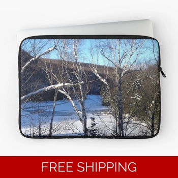 Le Studio Laptop Sleeve Lake..