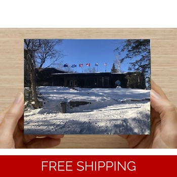 Le Studio Post Car..