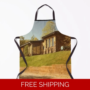 Le Studio Apron Building Glo..