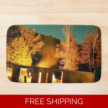 Le Studio Bath Mat Fire in t..