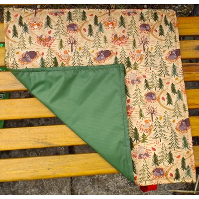 Compact, Lightweight HONEY WOODLAND Sit, Sitting Mat, Padded Ground Mat, Quilted, Waterproof Back