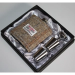 7oz Hip Flask Herringbone Harris Tweed Cover Boxed Funnel & 2 Cups