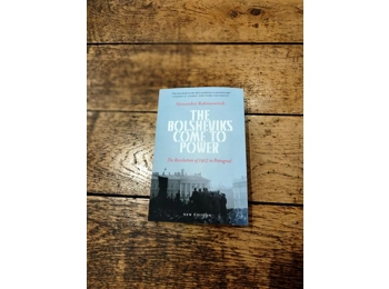 The Bolsheviks Come to Power The Revolution of 1917 in Petrograd