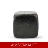 Schwarze Basalt-Eisweinsteine