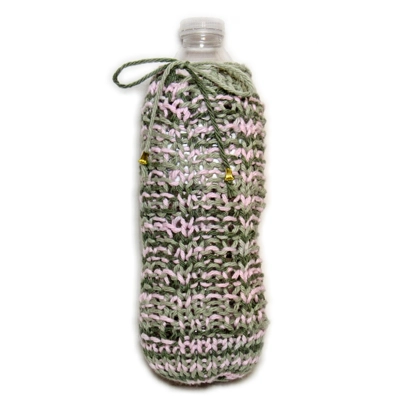 Knitted 16.9oz Water Bottle Sleeve - Pink Camo