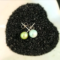 Simple Studs