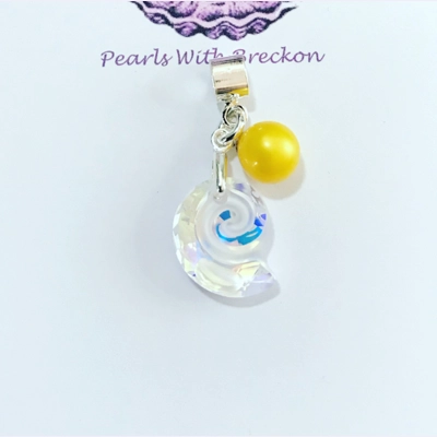 Crystal AB - Fossil Shell Pendant - 14mm