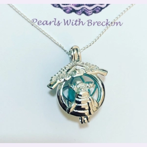 Reindeer's Hut Cage Pen..